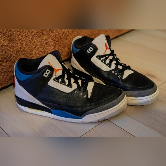 EUC!! Nike(10), Jordan 3 Retro OG 'RARE AIR'- Black Cement - Picture 3 of 8